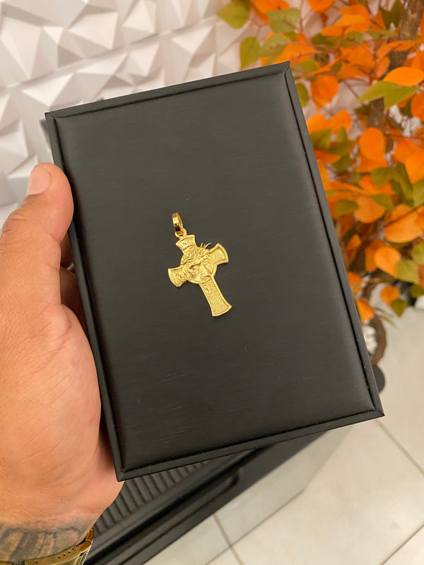 Pingente - Crucifixo com rosto de Cristo