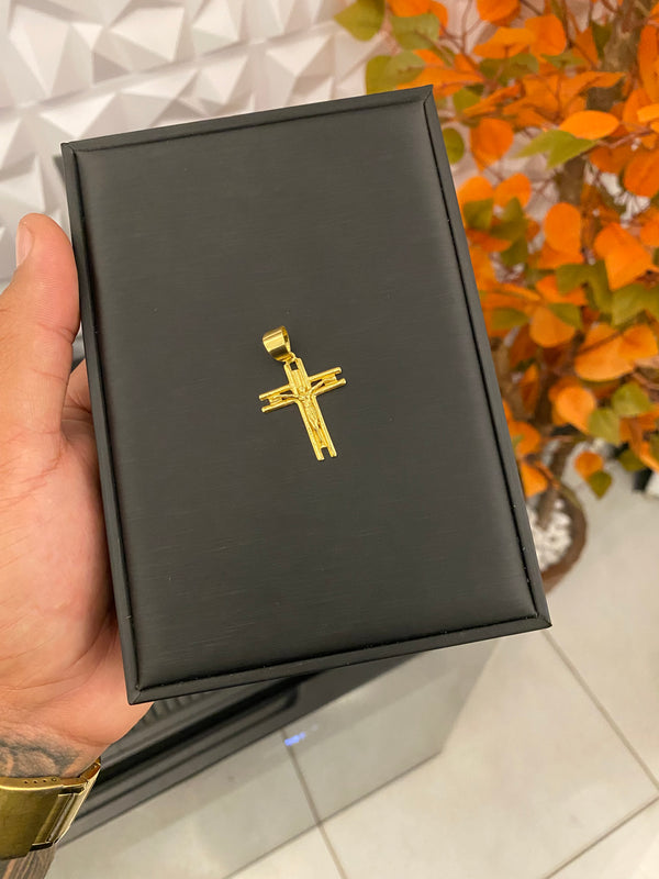 Pingente - Crucifixo com Cristo