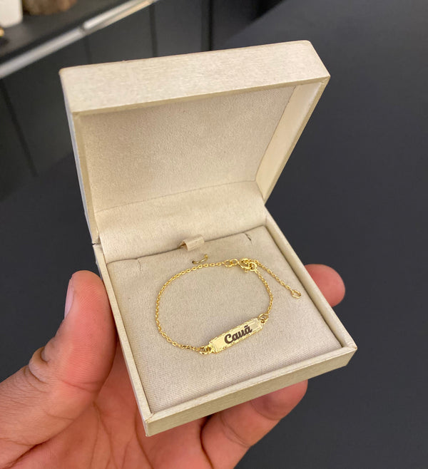 Pulseira - Personalizada com nome infantil.